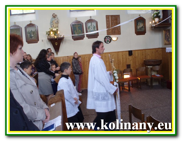 Fotogaléria 2012.04.22. - Kolon - Első szentáldozás (30) 2012.04.22. - Kolon - Első szentáldozás